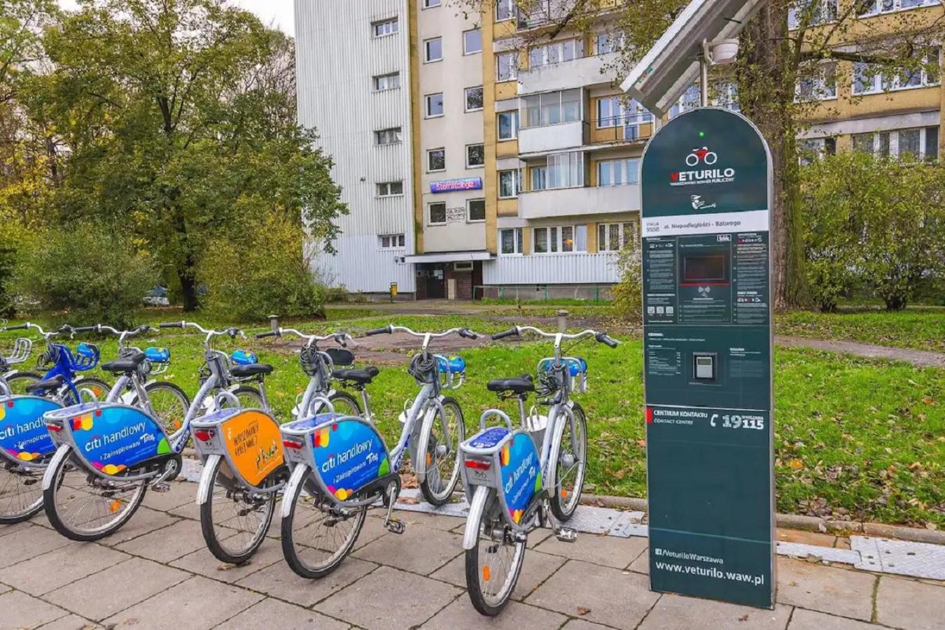 Studio Bruna Metro Pole Mokotowskie By Noclegi Renters Varšava Exteriér fotografie